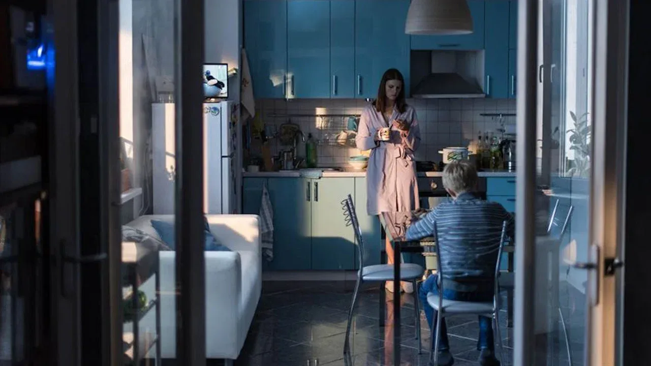 Loveless, still 5